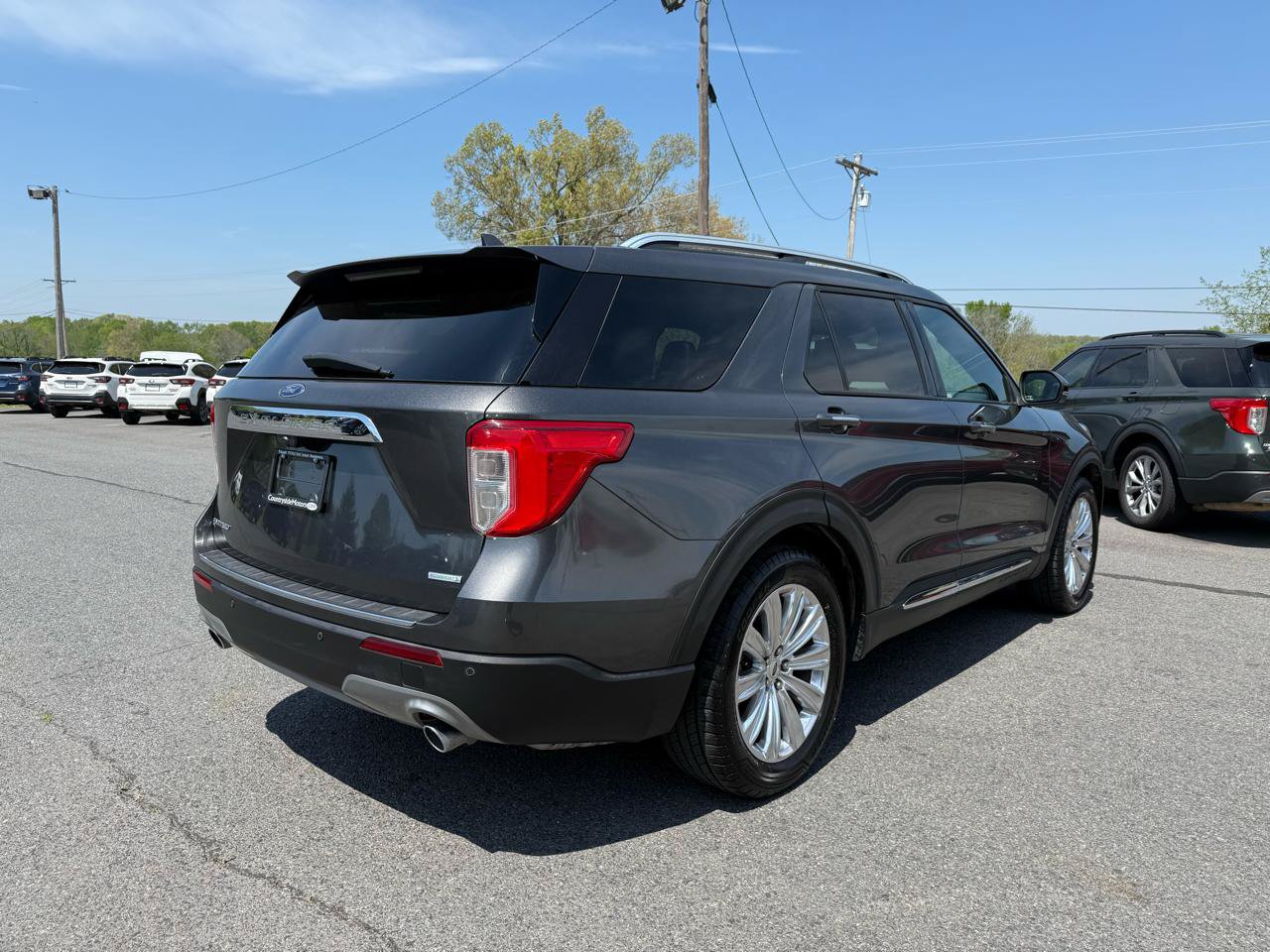 Used 2020 Ford Explorer Limited RWD image 6