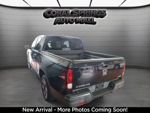 Used 2019 Honda Ridgeline RTL-T image 3