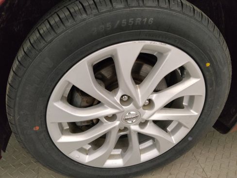 Used 2019 Nissan Sentra SV FWD image 31