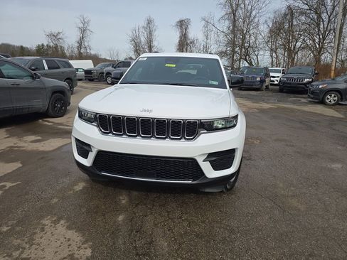 New 2026 Jeep Grand Cherokee Laredo X AWD/4WD image 10