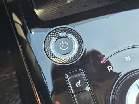 New 2026 Kia Niro Wind FWD image 32