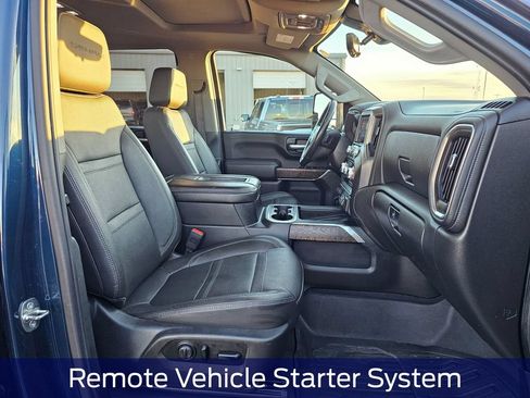 Used 2020 GMC Sierra 2500 Denali w/ Denali Ultimate Package AWD/4WD image 17