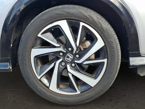 Used 2020 Honda HR-V Sport image 9