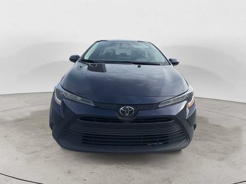 Used 2024 Toyota Corolla LE FWD image 2