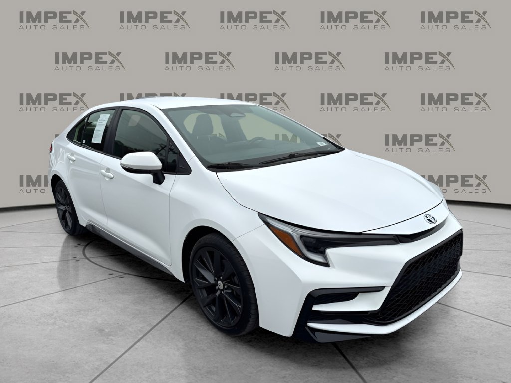 Used 2024 Toyota Corolla SE FWD image 7