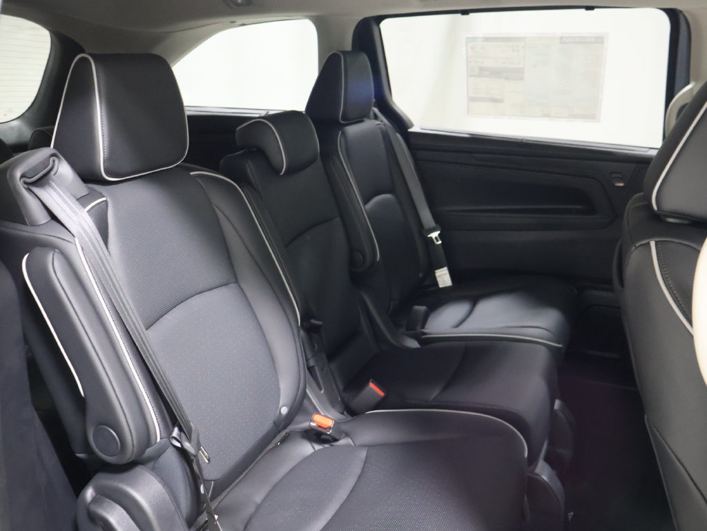 New 2027 Honda Odyssey Elite image 18