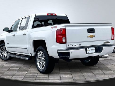 Used 2017 Chevrolet Silverado 1500 High Country image 13