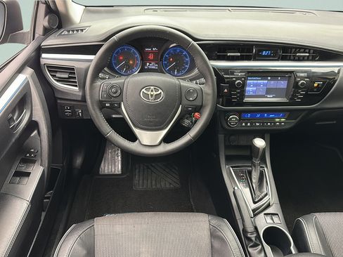 Used 2016 Toyota Corolla S FWD image 11