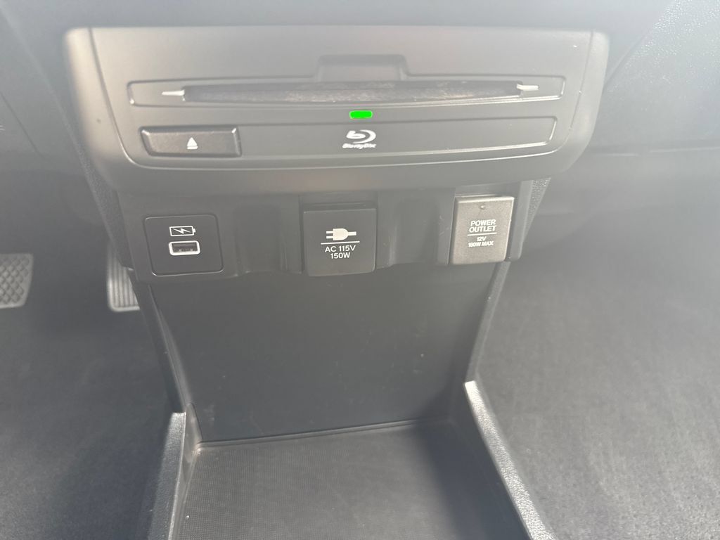 Used 2023 Honda Odyssey Touring image 31