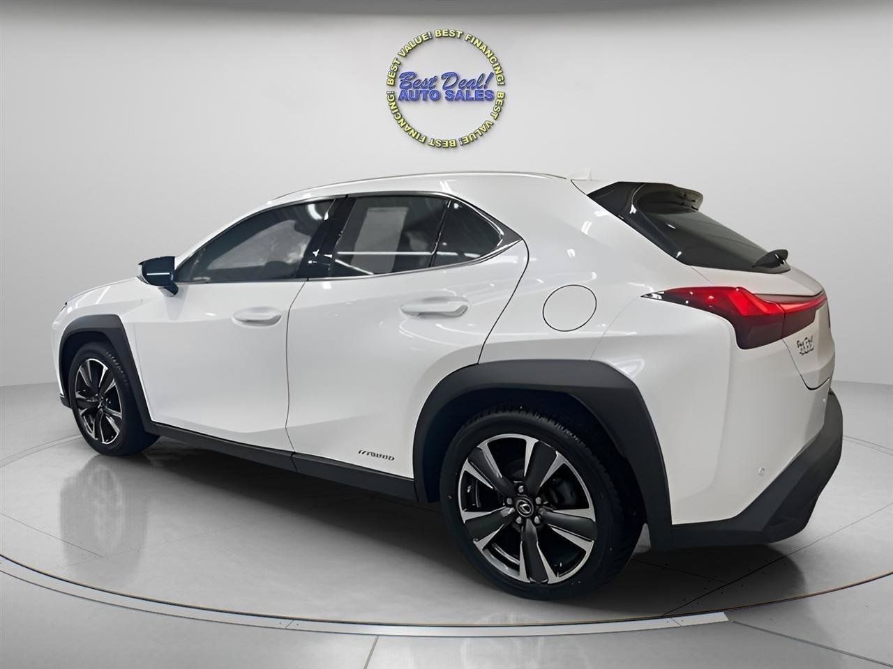 Used 2019 Lexus UX 250h w/ Premium Package AWD/4WD image 2