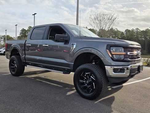 Used 2024 Ford F150 XLT image 15