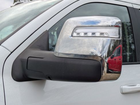 Used 2024 RAM 2500 Laramie image 11