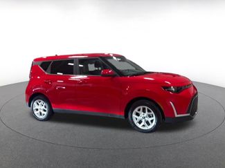 Used 2025 Kia Soul LX w/ LX Technology Package video 2