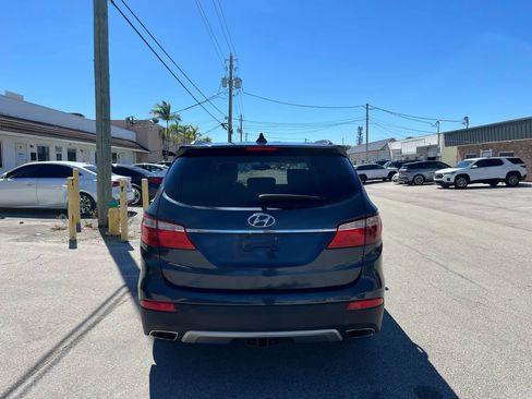 Used 2016 Hyundai Santa Fe SE image 4