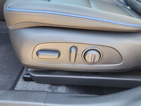 New 2026 Buick Envista Sport Touring w/ Convenience I Package image 17