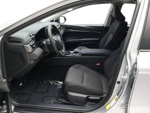 Certified 2025 Toyota Camry LE FWD image 14
