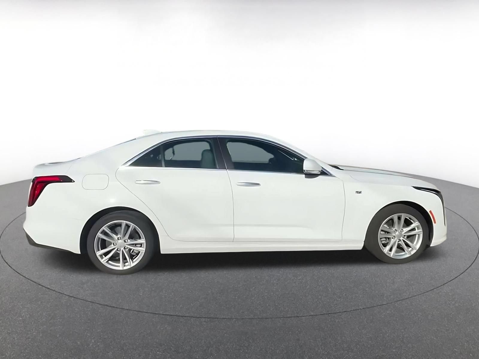Used 2026 Cadillac CT4 Luxury RWD image 15