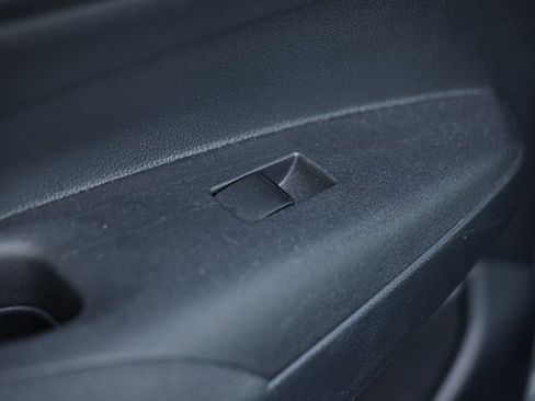 Used 2024 Toyota Corolla LE image 25