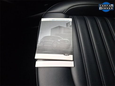 Used 2022 Ford Edge SEL image 26