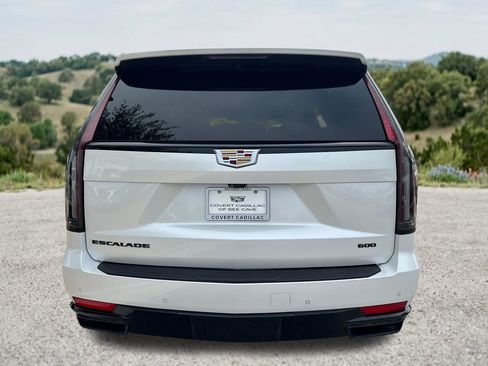 Used 2022 Cadillac Escalade Sport w/ Touring Package AWD/4WD image 8