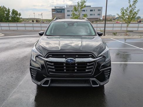 Used 2024 Subaru Ascent Touring w/ Popular Package #2 image 9