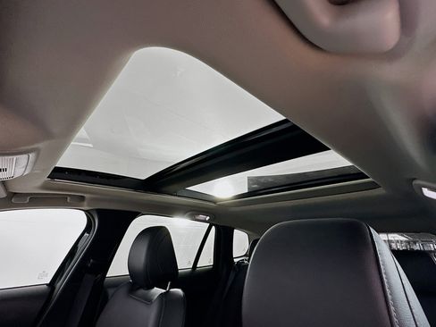 Used 2025 MAZDA CX-50 AWD 2.5 S w/ Premium Package image 25