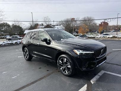 New 2026 Volvo XC60 B5 Core w/ Protection Package Premier