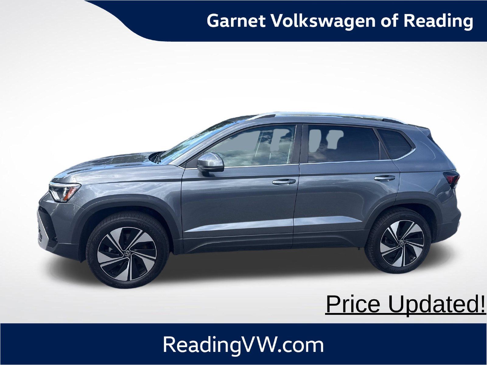 Used 2025 Volkswagen Taos SE w/ Panoramic Sunroof Package AWD/4WD image 2