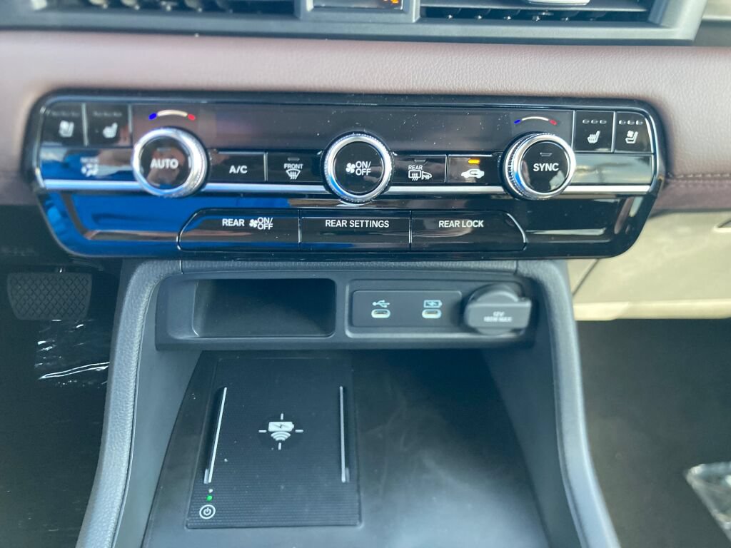 New 2026 Honda Pilot Elite image 14