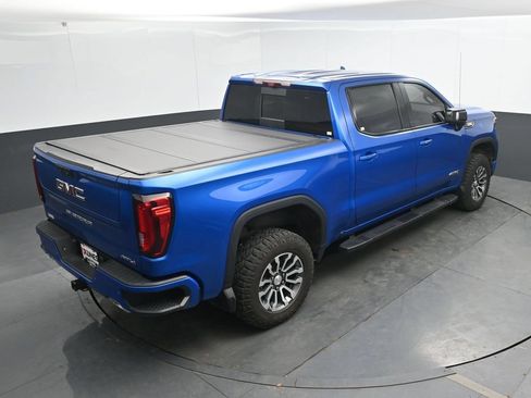Used 2023 GMC Sierra 1500 AT4 w/ AT4 Premium Package AWD/4WD image 26