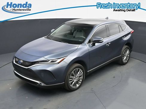Used 2023 Toyota Venza Limited AWD/4WD image 19