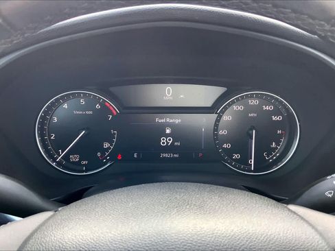 Used 2023 Cadillac XT4 Luxury w/ Cold Weather Package FWD image 26