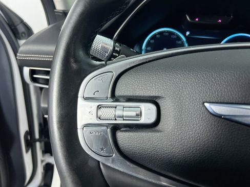 Used 2023 Genesis GV80 2.5T w/ Prestige Package AWD/4WD image 16