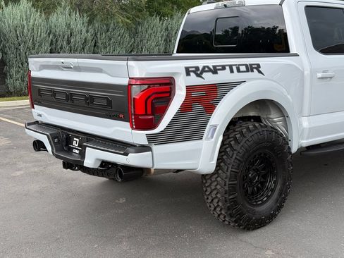 Used 2025 Ford F150 Raptor w/ Equipment Group 803A Raptor R AWD/4WD image 10