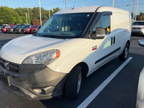 Used 2018 RAM ProMaster City Tradesman FWD image 11