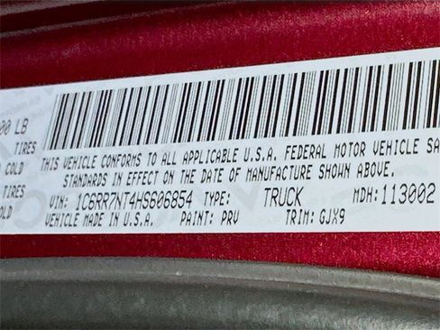 Used 2017 RAM 1500 Laramie w/ Convenience Group image 24