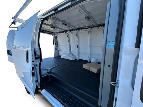 New 2026 Chevrolet Express 2500 w/ Driver Convenience Package RWD image 18