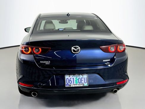 Used 2019 MAZDA MAZDA3 AWD Sedan w/ Premium Package image 6