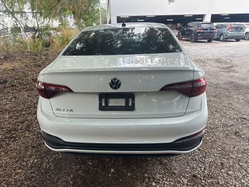 Used 2023 Volkswagen Jetta Sport FWD image 33