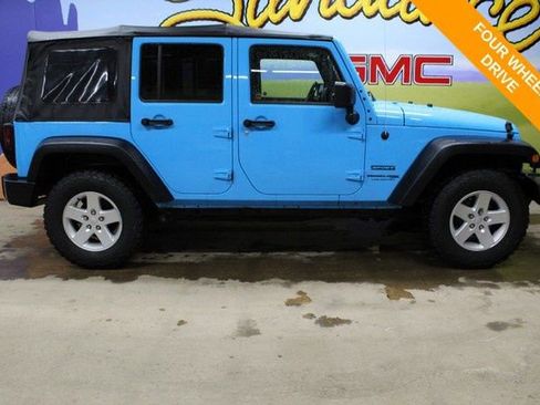 Used 2018 Jeep Wrangler Unlimited Sport image 1