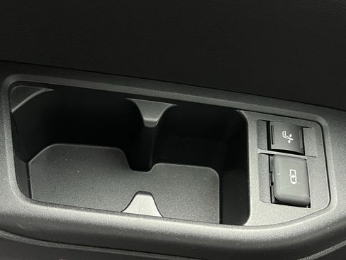 Used 2025 Lexus LX 600 4WD w/ Luxury Package image 62