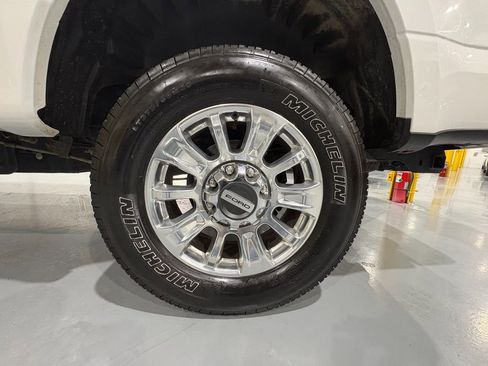 Used 2022 Ford F350 Limited w/ Snow Plow Prep Package image 58