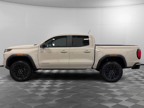 New 2026 GMC Canyon Elevation w/ Convenience Package image 4