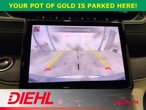 Used 2025 Jeep Grand Cherokee Limited w/ Black Appearance Package image 34