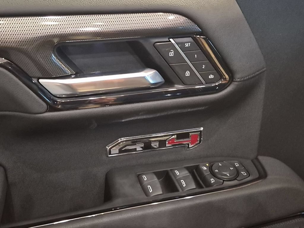 New 2026 GMC Sierra 1500 AT4 w/ AT4 Premium Package AWD/4WD image 17