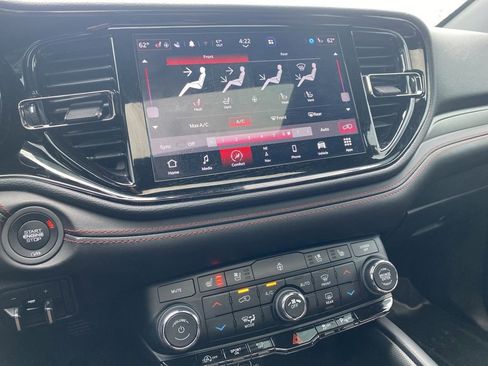 Used 2023 Dodge Durango GT AWD/4WD image 19