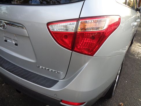 Used 2011 Hyundai Veracruz GLS image 12