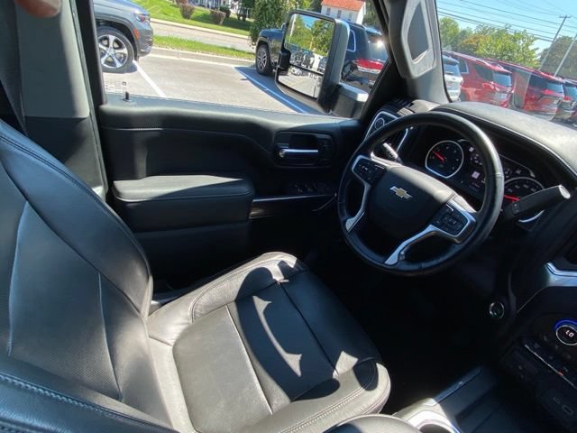 Used 2020 Chevrolet Silverado 2500 LTZ w/ Technology Package AWD/4WD image 25