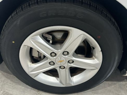 Used 2024 Chevrolet Malibu LT FWD image 10