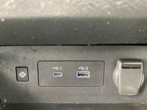 Used 2023 Nissan Altima 2.5 SR AWD/4WD image 22